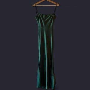 Elegant Emerald Green Formal Maxi Dress